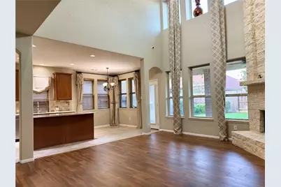 5715 Fairwind Lane, Missouri City, TX 77459 - Photo 8