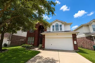 18639 Bristol Point Ln, Tomball, TX 77377 - Photo 12