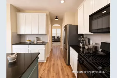 18639 Bristol Point Lane, Tomball, TX 77377 - Photo 6