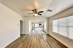 8202 Radial Ct, Rosharon, TX 77583 - Photo 2