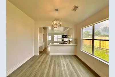 8202 Radial Court, Rosharon, TX 77583 - Photo 6