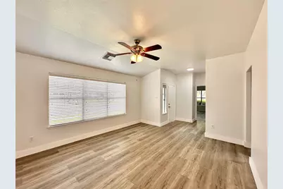 8202 Radial Court, Rosharon, TX 77583 - Photo 4