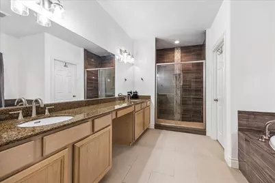 9044 Lakes At 610 Drive, Houston, TX 77054 - Photo 16