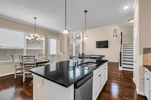 8802 Narrow Leaf St, Houston, TX 77080 - Photo 8