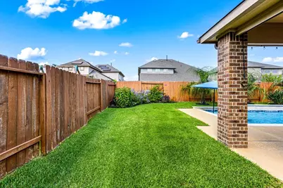 6318 Woodbend Drive, League City, TX 77573 - Photo 8