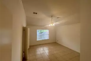15803 Mission Estates Ct, Houston, TX 77083 - Photo 18