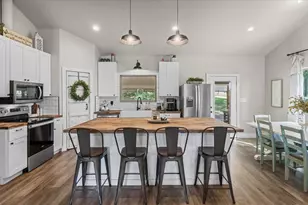 147 Wildwood Lake Dr N, Huntsville, TX 77340 - Photo 10