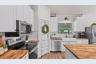 147 Wildwood Lake Drive N, Huntsville, TX 77340 - Photo 14