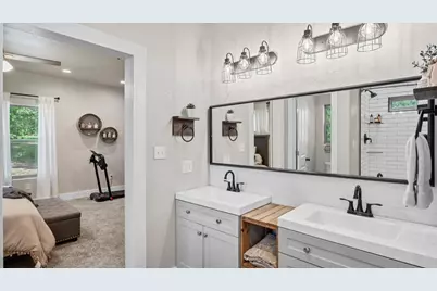 147 Wildwood Lake Drive N, Huntsville, TX 77340 - Photo 20