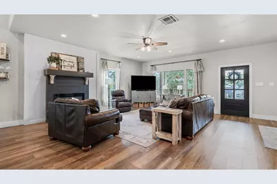 147 Wildwood Lake Drive N, Huntsville, TX 77340 - Photo 6