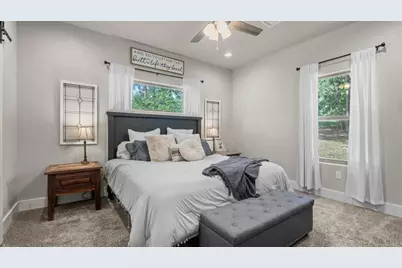 147 Wildwood Lake Drive N, Huntsville, TX 77340 - Photo 16