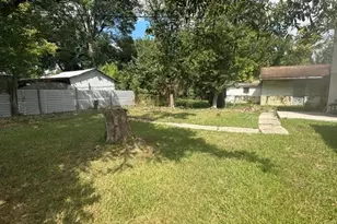 8433 Lenore St, Houston, TX 77017 - Photo 30