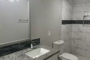 8433 Lenore St, Houston, TX 77017 - Photo 16