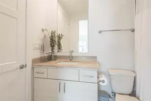 3403 Asher Landing Ln Ln, Houston, TX 77080 - Photo 32
