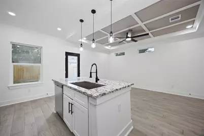 6726 Paris Street #A-B, Houston, TX 77021 - Photo 12