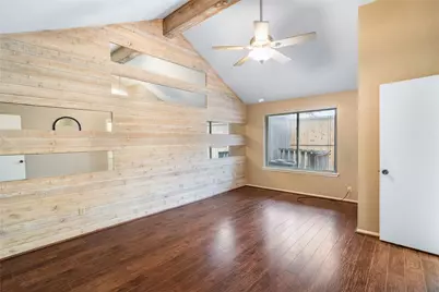 1702 Plumbwood Way, Houston, TX 77058 - Photo 16