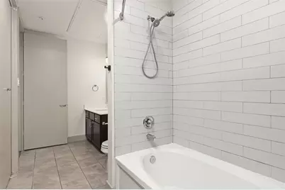 4509 Mount Vernon Street #29, Houston, TX 77006 - Photo 12