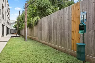 4509 Mt Vernon St, Houston, TX 77006 - Photo 16