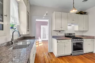 2519 White Oak Dr, Houston, TX 77009 - Photo 10