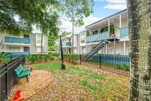 8162 Richmond Ave, Houston, TX 77063 - Photo 24