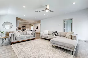 1731 William Scott St, Baytown, TX 77523 - Photo 20