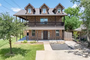 801 Fairview Ave, College Station, TX 77840 - Photo 2