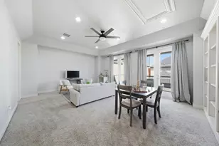 1360 W 25th St, Houston, TX 77008 - Photo 26