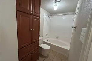 2255 Braeswood Park Dr, Houston, TX 77030 - Photo 24