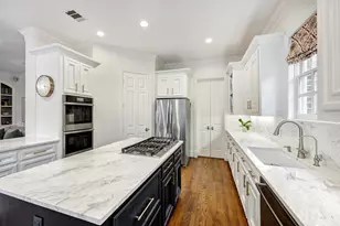 4028 Riley St, West University Place, TX 77005 - Photo 8