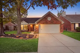 18719 Yaupon Trail, Humble, TX 77346 - Photo 2