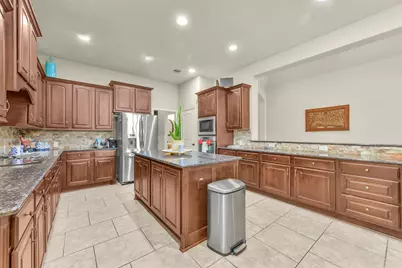 3011 Sunrise Run Lane, Pearland, TX 77584 - Photo 12