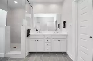 506 W Donovan St, Houston, TX 77091 - Photo 14
