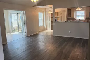 310 Deep Woods Ln, Livingston, TX 77351 - Photo 2