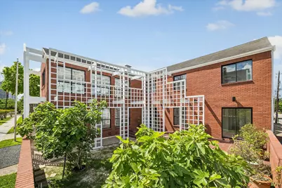 2402 Commonwealth Street, Houston, TX 77006 - Photo 36