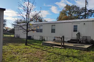 227 E Castleshoals Dr, Granite Shoals, TX 78654 - Photo 14