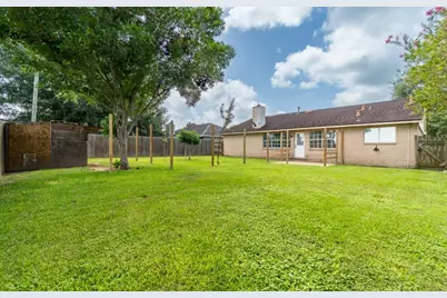 1209 Clover Drive, Angleton, TX 77515 - Photo 14