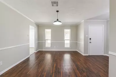 1916 Crooked Creek Lane, Pearland, TX 77581 - Photo 2