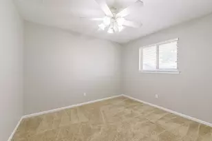 1916 Crooked Creek Ln, Pearland, TX 77581 - Photo 18