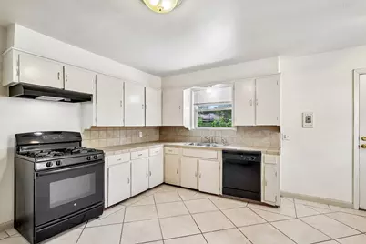 6401 Rowan Lane, Houston, TX 77074 - Photo 8