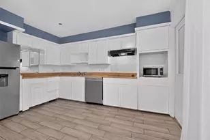 7205 Beechnut St, Houston, TX 77074 - Photo 12