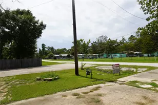 280 Linn St, Onalaska, TX 77360 - Photo 24