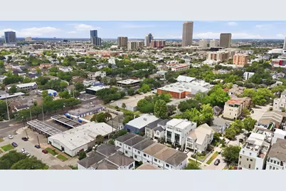 911 W Drew Street, Houston, TX 77006 - Photo 36