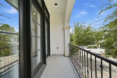 911 W Drew Street, Houston, TX 77006 - Photo 32