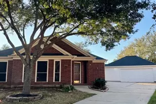 1646 Martin Lake Dr, Richmond, TX 77406 - Photo 1