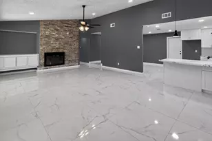 8422 Old Meadow Ln, Houston, TX 77064 - Photo 18