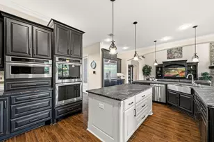 4803 Harvest Chase Ln, Sugar Land, TX 77479 - Photo 12