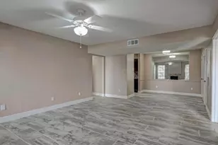 6606 De Moss Dr, Houston, TX 77074 - Photo 2