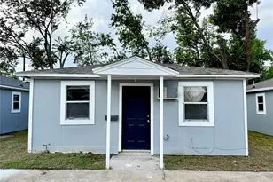 3914 Hoffman St, Houston, TX 77026 - Photo 1