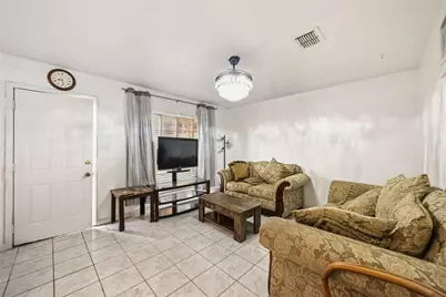 8456 Leawood Boulevard, Houston, TX 77072 - Photo 8