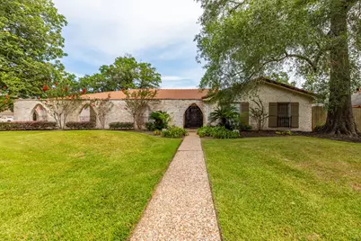 5990 Pinkstaff Lane, Beaumont, TX 77706 - Photo 1